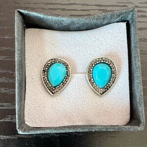 Silver tone Stud Earrings